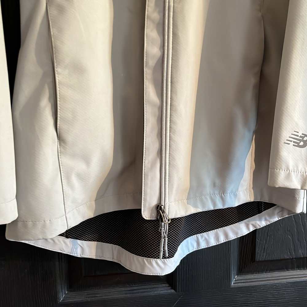 Women’s jacket - Picture 2 of 3